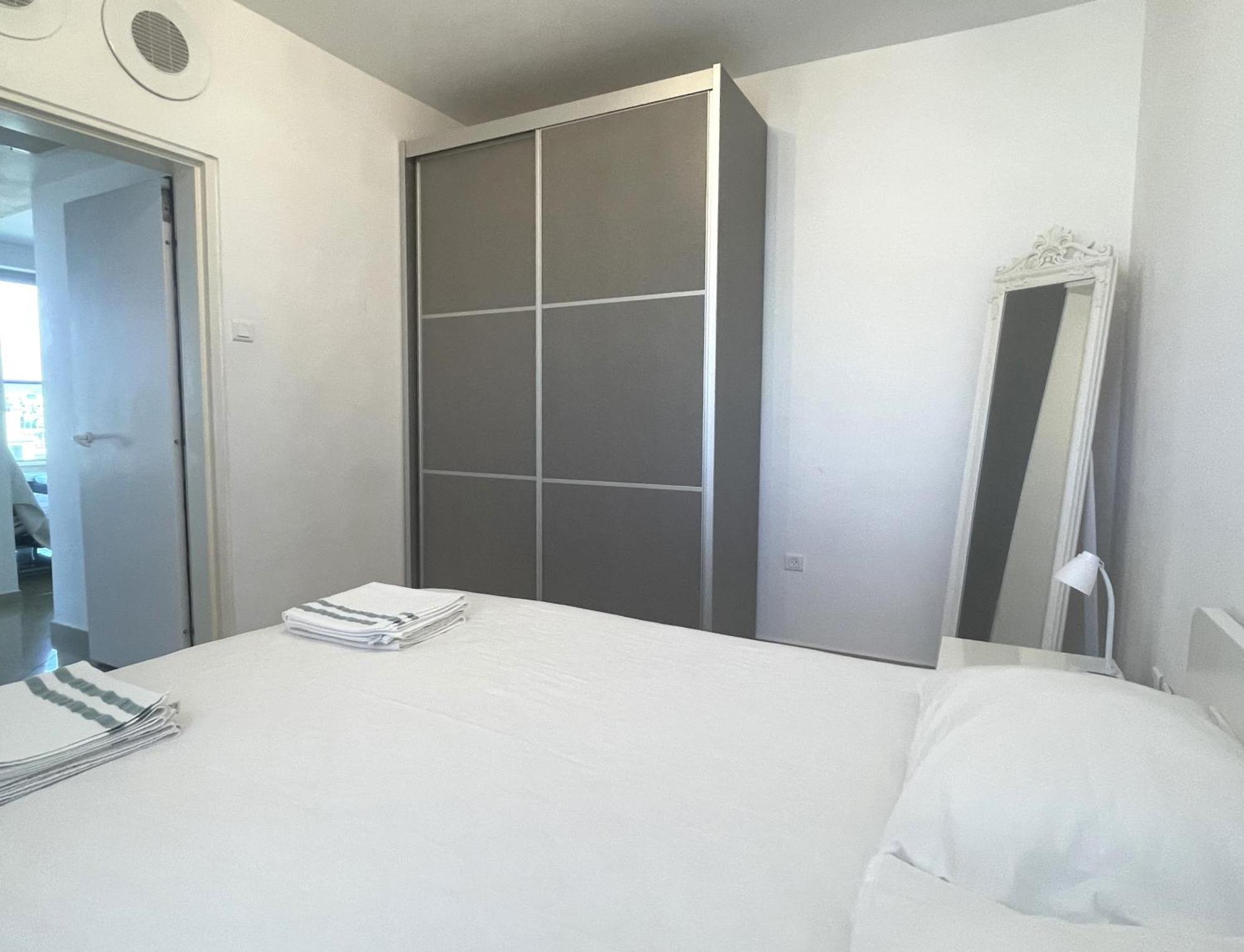 2Br Vacation Home Eilat Buitenkant foto