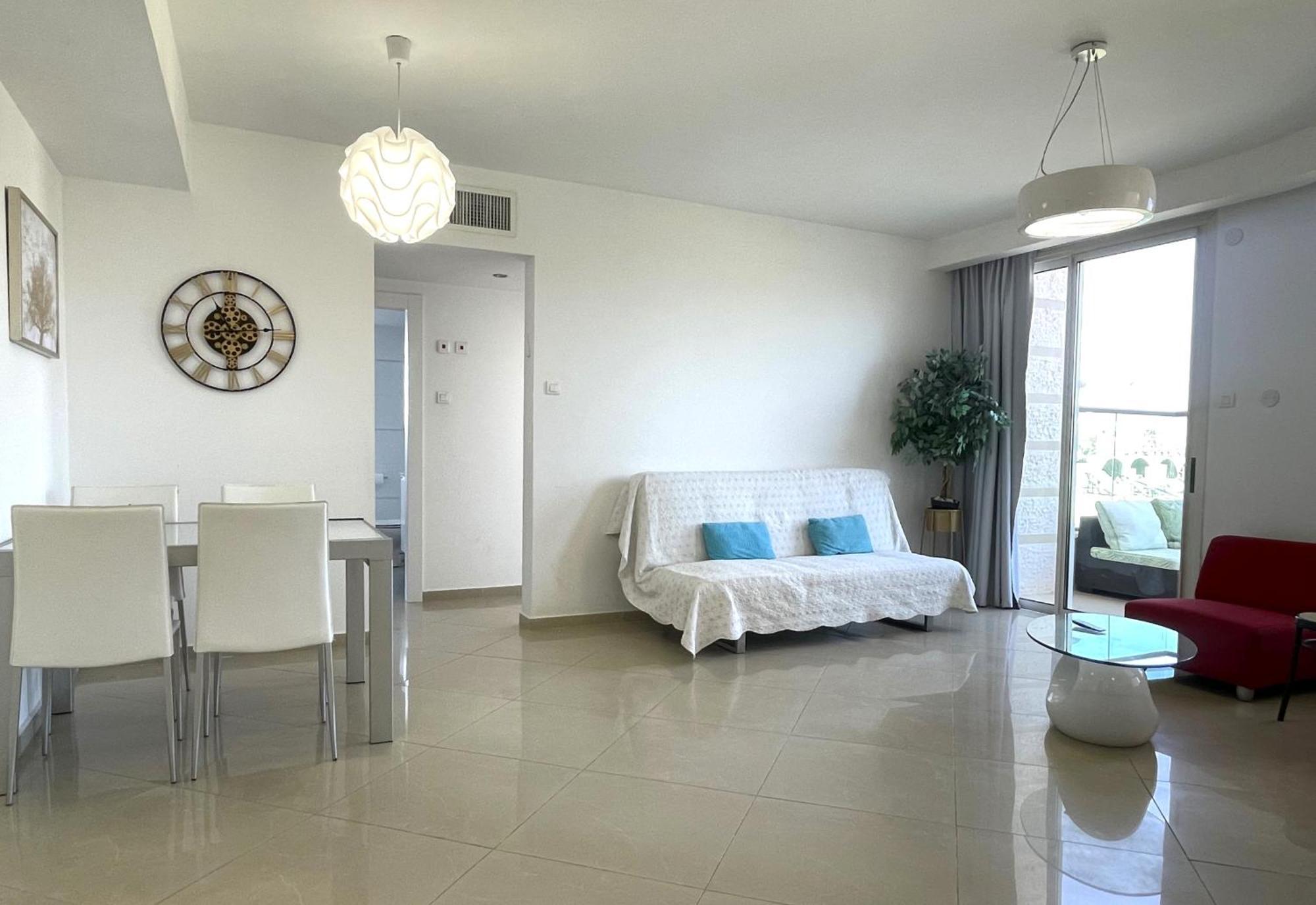 2Br Vacation Home Eilat Buitenkant foto
